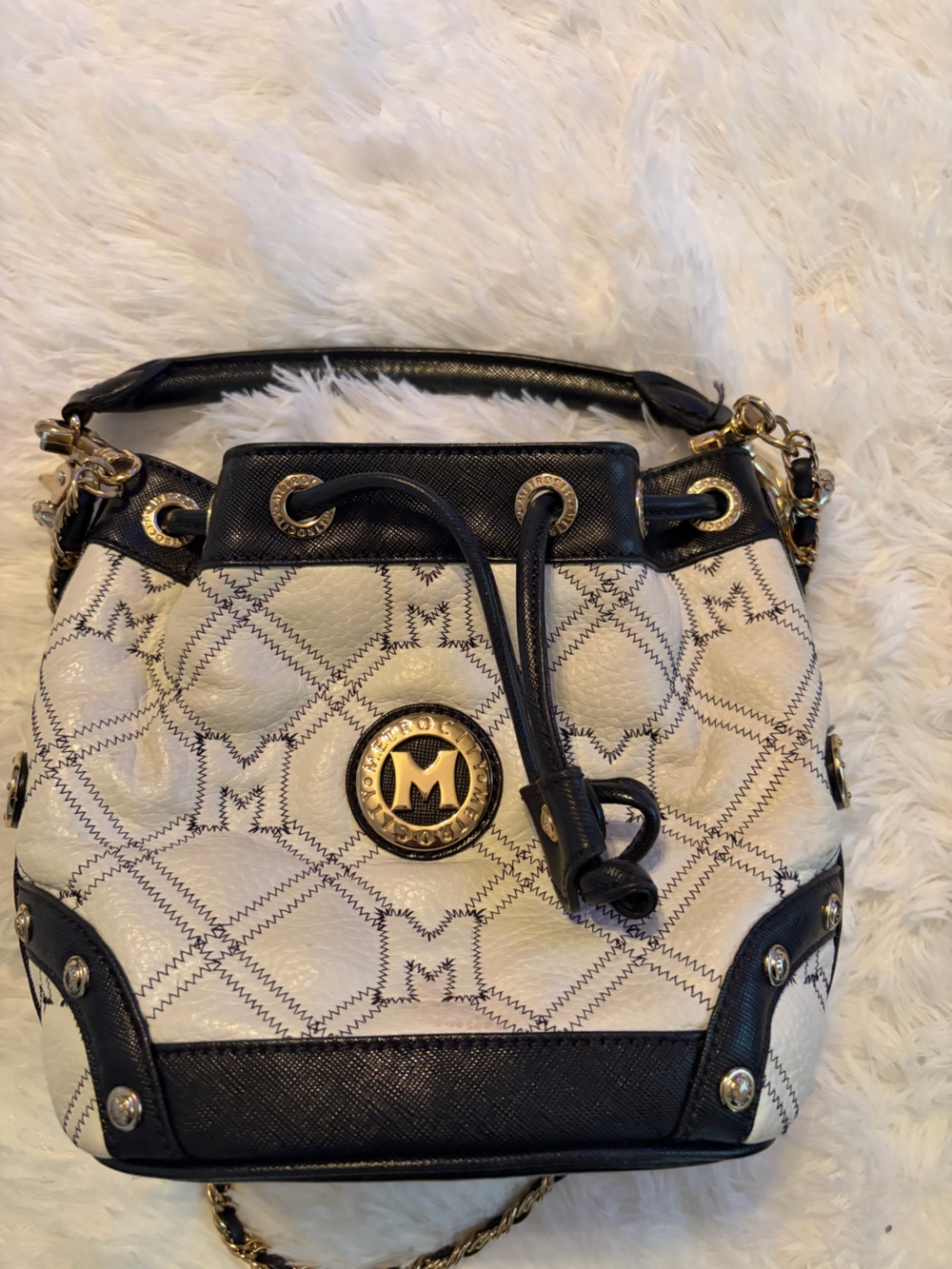 White and Black Logo Drawstring Shoulder Bag by Michele-style